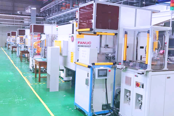 通訊業(yè)定制設(shè)備-客戶現(xiàn)場(chǎng) 